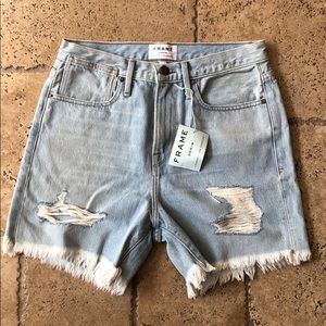Frame Stevie Shorts